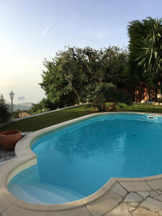 Monte Carlo View And Spa Bed and Breakfast La Turbie Exterior foto